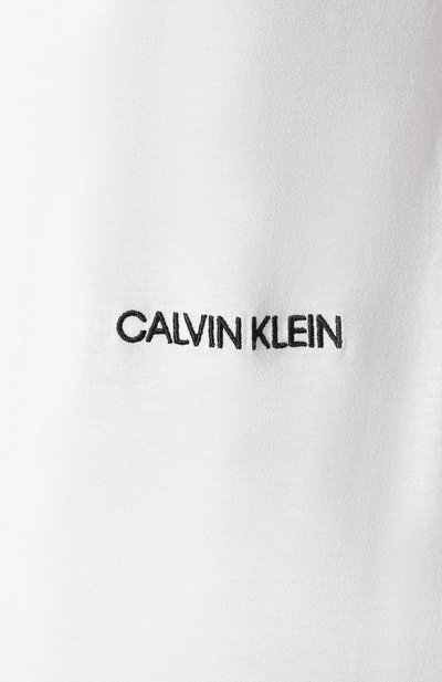 Комплект из двух футболок CALVIN KLEIN белого цвета по цене 3995 руб., арт. QS6199E, фото 5 Комплект из двух футболок CALVIN KLEIN, арт. QS6199E, фото 5