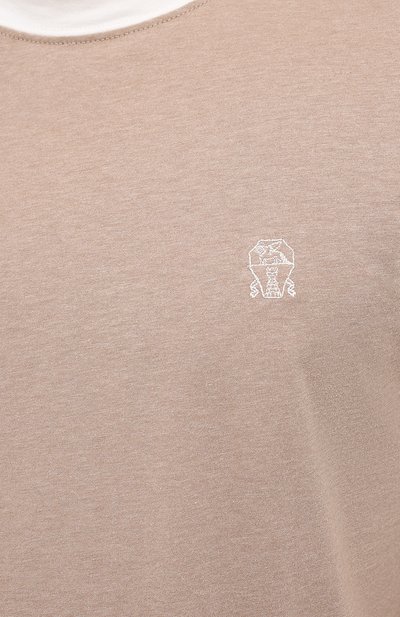 Хлопковая футболка BRUNELLO CUCINELLI бежевого цвета по цене 41950 руб., арт. M0T619640G, фото 5 Хлопковая футболка BRUNELLO CUCINELLI, арт. M0T619640G, фото 5