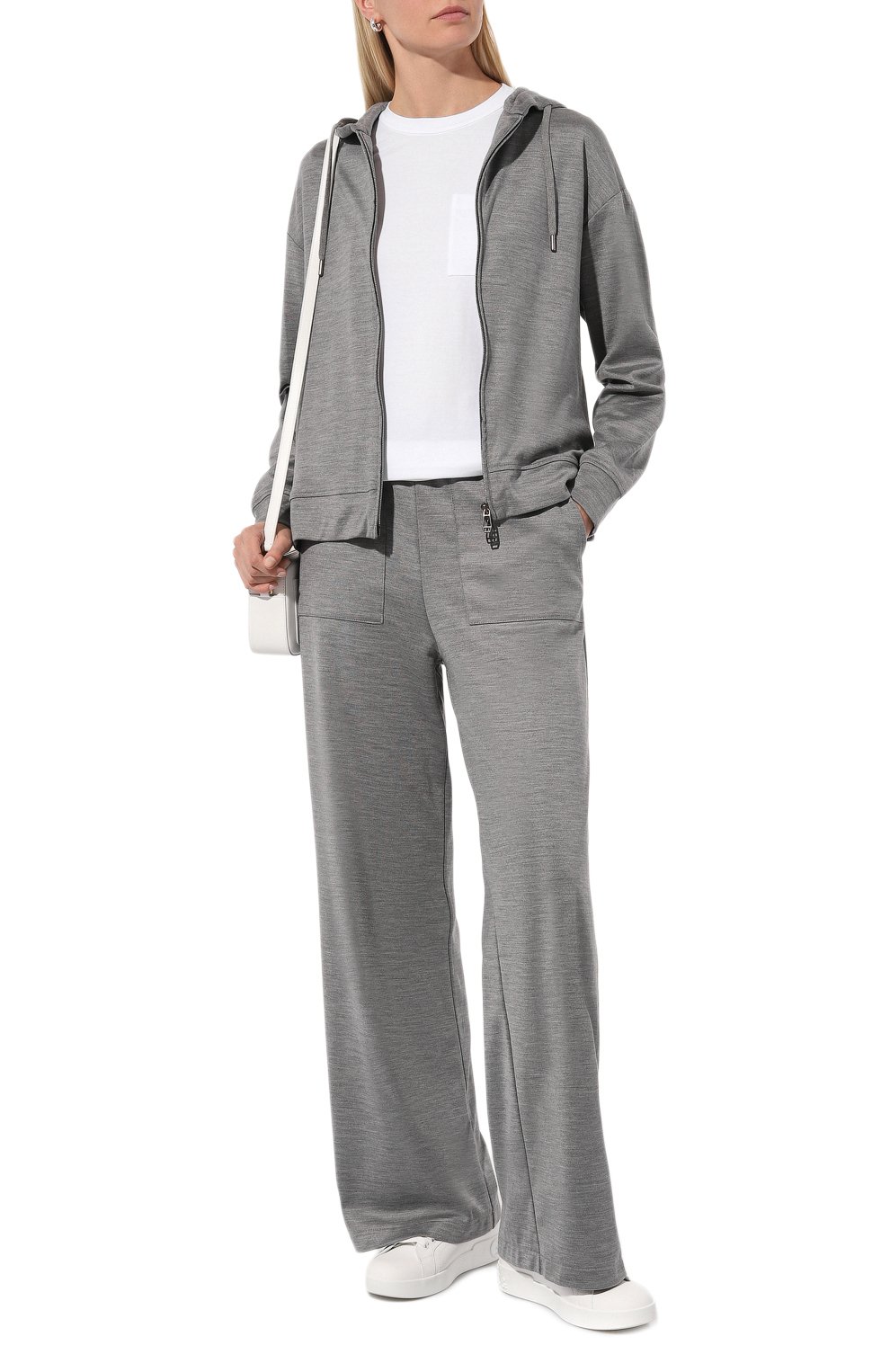 Хлопковый лонгслив BRUNELLO CUCINELLI белого цвета по цене 57850 руб., арт. MPT18BB310, фото 2 Хлопковый лонгслив BRUNELLO CUCINELLI, арт. MPT18BB310, фото 2