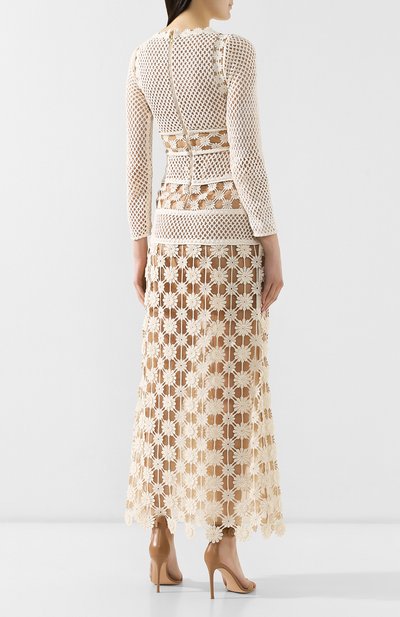 Платье-макси SELF-PORTRAIT белого цвета по цене 36100 руб., арт. SP21-037M, фото 4 Платье-макси SELF-PORTRAIT, арт. SP21-037M, фото 4