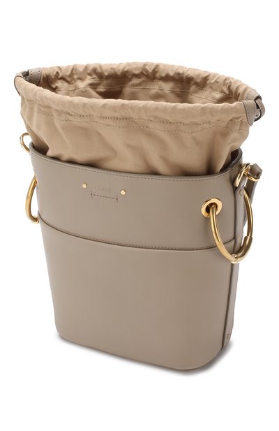 Сумка roy bucket CHLOÉ серого цвета по цене 206000 руб., арт. CHC18AS126H1Z, фото 4 Сумка roy bucket CHLOÉ, арт. CHC18AS126H1Z, фото 4