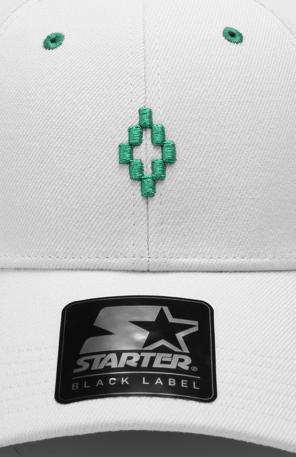 Бейсболка с контрастной отделкой MARCELO BURLON белого цвета по цене 11450 руб., арт. CMLB008R19017126, фото 3 Бейсболка с контрастной отделкой MARCELO BURLON, арт. CMLB008R19017126, фото 3