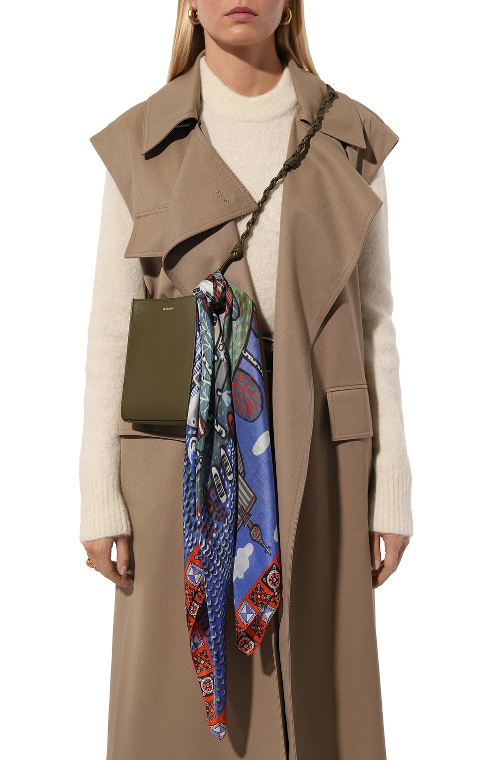 Шелковый платок плес GOURJI разноцветного цвета по цене 14990 руб., арт. T21PL7R/1, фото 2 Шелковый платок плес GOURJI, арт. T21PL7R/1, фото 2