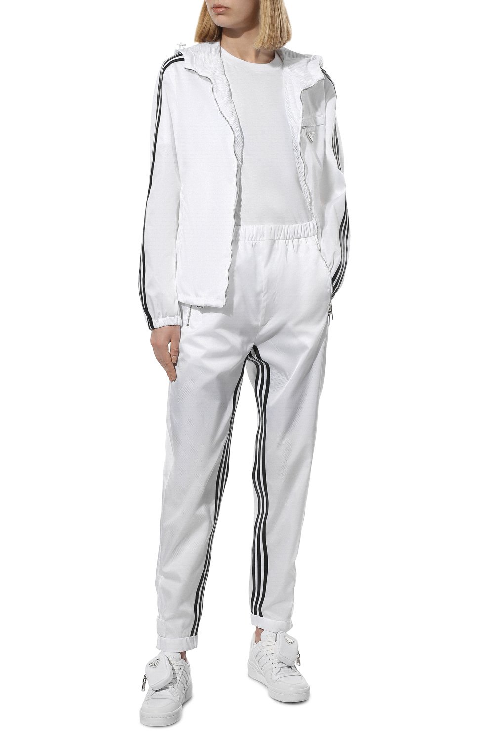 Брюки adidas for prada re-nylon PRADA белого цвета по цене 105000 руб., арт. SPH155-1WQ8-F0AA1-212, фото 2 Брюки adidas for prada re-nylon PRADA, арт. SPH155-1WQ8-F0AA1-212, фото 2