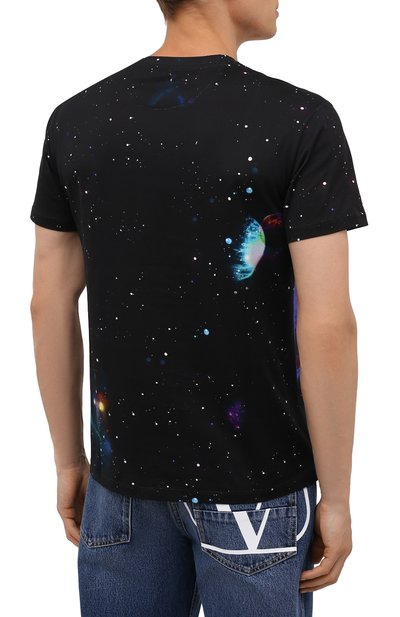 Хлопковая футболка VALENTINO черного цвета по цене 74600 руб., арт. WV3MG10V7L9, фото 4 Хлопковая футболка VALENTINO, арт. WV3MG10V7L9, фото 4