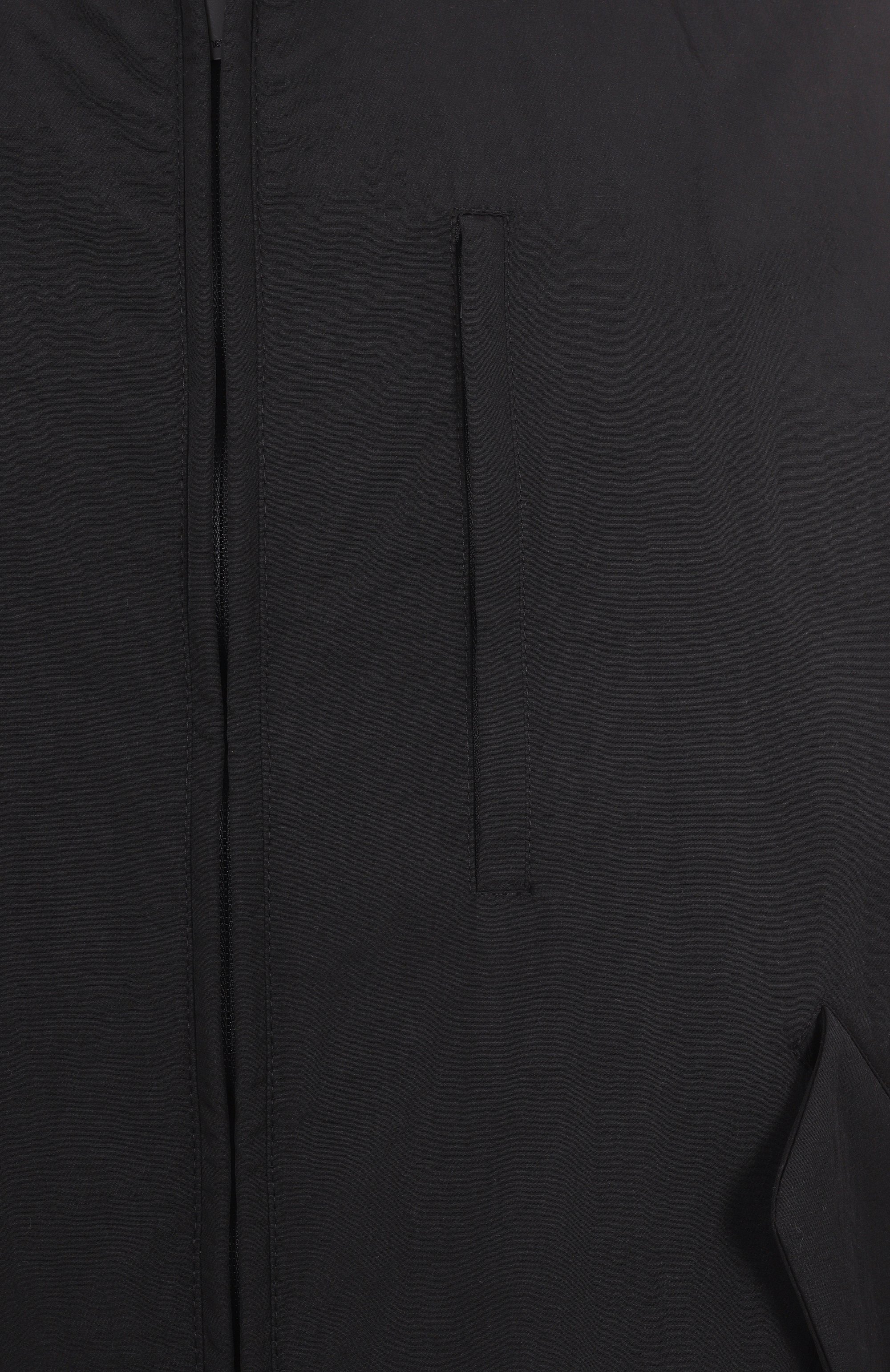 Бомбер HEVO черного цвета по цене 75950 руб., арт. CASTR0 090/H715, фото 6 Бомбер HEVO, арт. CASTR0 090/H715, фото 6