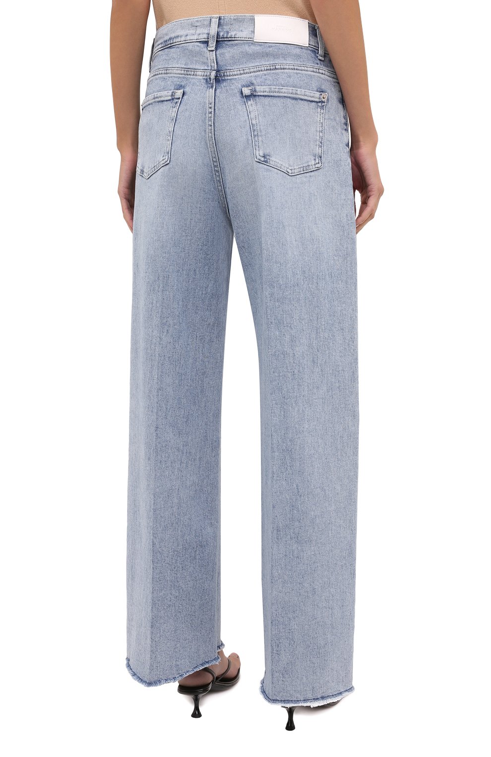 Джинсы 7 FOR ALL MANKIND светло-голубого цвета по цене 21850 руб., арт. JSZ0B75TL0, фото 4 Джинсы 7 FOR ALL MANKIND, арт. JSZ0B75TL0, фото 4