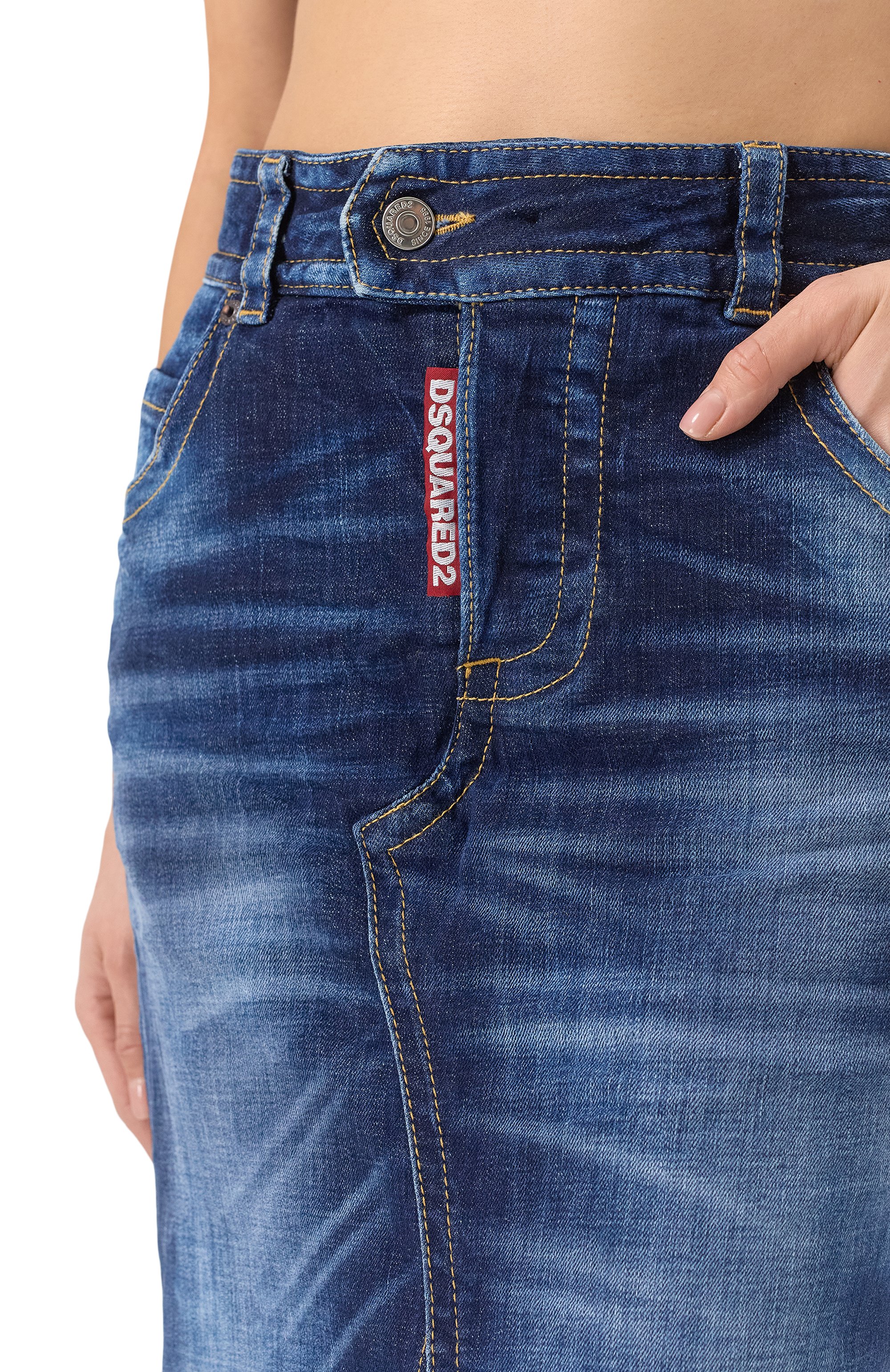 Джинсовая юбка DSQUARED2 синего цвета по цене 59950 руб., арт. S75MA0982/S30664, фото 5 Джинсовая юбка DSQUARED2, арт. S75MA0982/S30664, фото 5