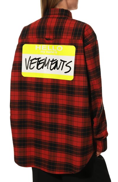 Хлопковая рубашка VETEMENTS красного цвета по цене 108500 руб., арт. UA53SH700R 1008/W, фото 4 Хлопковая рубашка VETEMENTS, арт. UA53SH700R 1008/W, фото 4