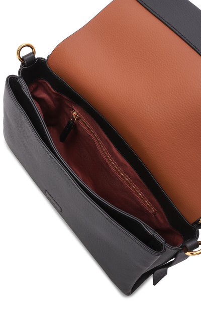 Сумка boheme small COCCINELLE черного цвета по цене 45150 руб., арт. E1 M50 12 01 01, фото 5 Сумка boheme small COCCINELLE, арт. E1 M50 12 01 01, фото 5