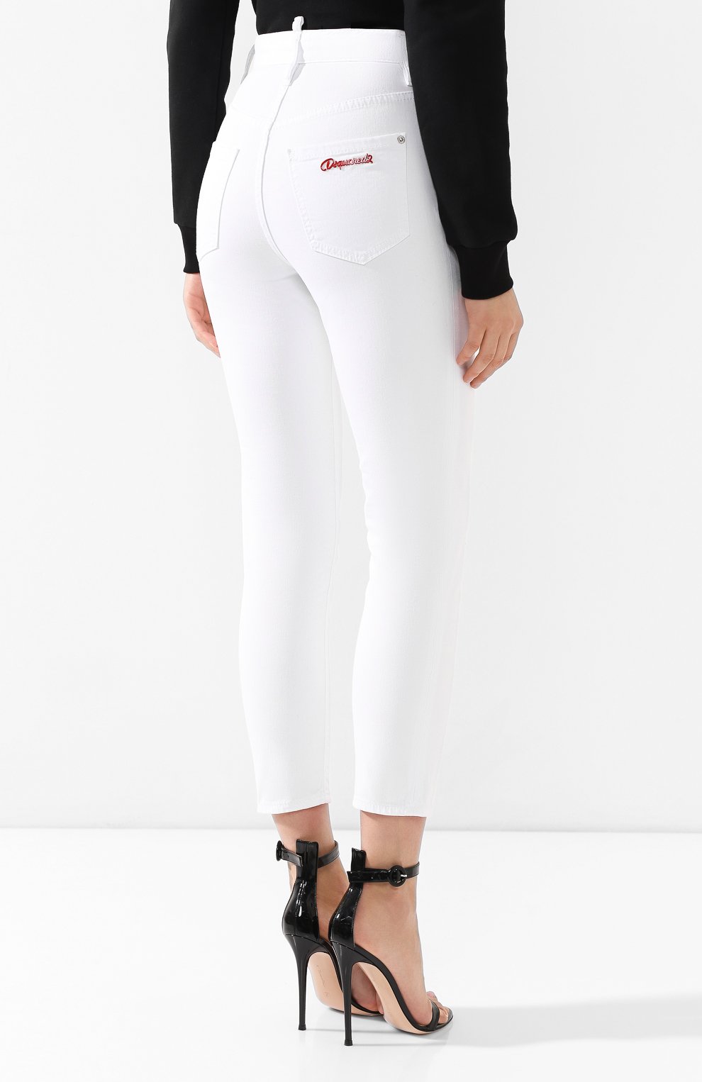 Укороченные джинсы DSQUARED2 белого цвета по цене 27650 руб., арт. S75LB0126/S44531, фото 4 Укороченные джинсы DSQUARED2, арт. S75LB0126/S44531, фото 4