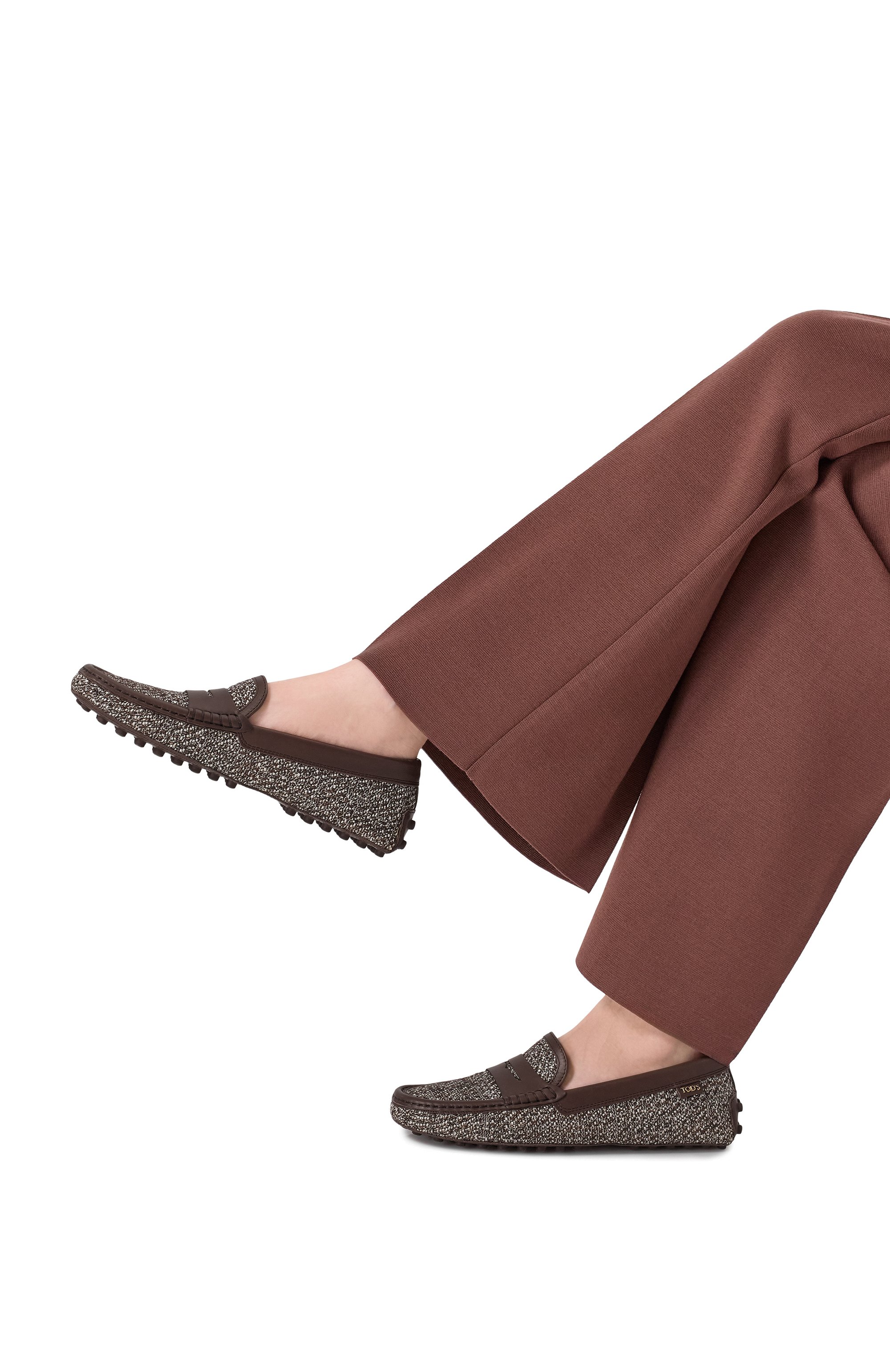 Комбинированные мокасины gommino TOD’S темно-коричневого цвета по цене 69700 руб., арт. XXW22L0JG60/UCY, фото 2 Комбинированные мокасины gommino TOD’S, арт. XXW22L0JG60/UCY, фото 2