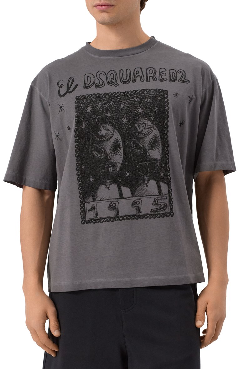 Мужская хлопковая футболка DSQUARED2 темно-серого цвета, арт. S71GD1555/D20035 | Фото 3 (Рукава: Короткие; Материал внешний: Хлопок; Длина (для топов): Стандартные; Принт: С принтом; Стили: Спорт-шик; Кросс-КТ: Джерси; Мужское Кросс-КТ: Футболка-одежда; Автоматизация состава: Проставлено; Автоматизация ТО: Проставлено; Детали: Без декора)