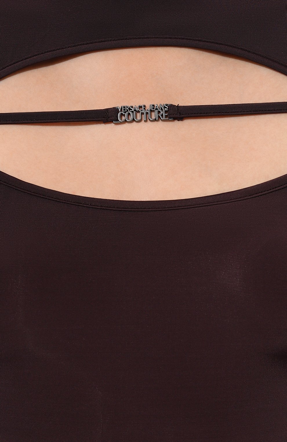 Платье из вискозы VERSACE JEANS COUTURE фиолетового цвета по цене 47100 руб., арт. 77HA0902/J0007, фото 5 Платье из вискозы VERSACE JEANS COUTURE, арт. 77HA0902/J0007, фото 5