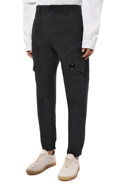 Брюки-карго C.P. COMPANY темно-синего цвета по цене 35000 руб., арт. 16CMPA294A006439G, фото 3 Брюки-карго C.P. COMPANY, арт. 16CMPA294A006439G, фото 3