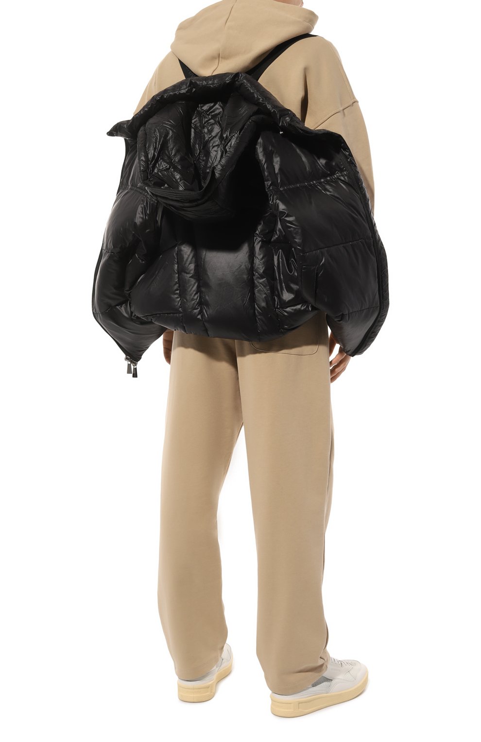 Утепленный жилет HINNOMINATE черного цвета по цене 39100 руб., арт. HNM332, фото 6 Утепленный жилет HINNOMINATE, арт. HNM332, фото 6