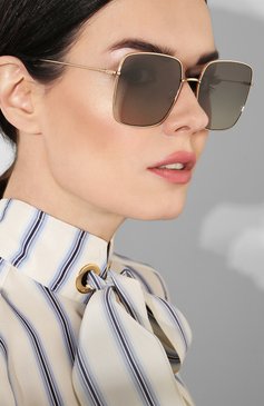 Женские солнцезащитные очки DIOR EYEWEAR серого цвета, арт. DI0RSTELLAIRE1 000 1I | Фото 2 (Статус проверки: Проверена категория, Проверено; Тип очков: С/з; Региональные ограничения белый список (Axapta Mercury): RU, Не проставлено; Материал сплава: Проверено; Нос: Не проставлено; Очки форма: Квадратные; Оптика Гендер: оптика-женское)