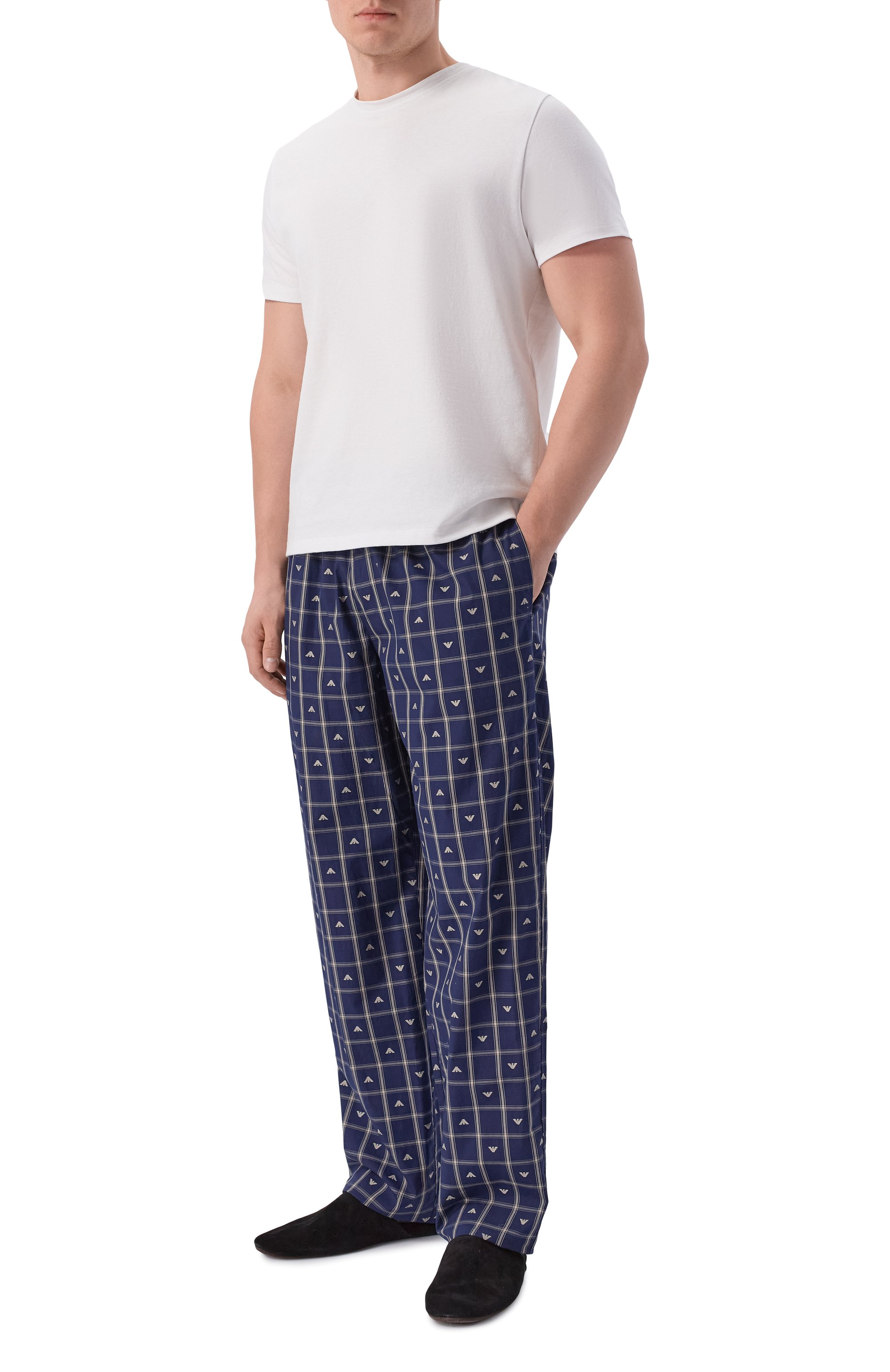 Хлопковые брюки EMPORIO ARMANI темно-синего цвета по цене 12450 руб., арт. EM001410/AF19059, фото 2 Хлопковые брюки EMPORIO ARMANI, арт. EM001410/AF19059, фото 2
