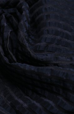 Мужской шарф из хлопка и шелка GIORGIO ARMANI темно-синего цвета, арт. 745100/4R100 | Фото 3 (Материал: Шелк, Хлопок, Текстиль; Нос: Не проставлено; Материал сплава: Проставлено; Мужское Кросс-КТ: Шарфы - шарфы; Кросс-КТ: другое)