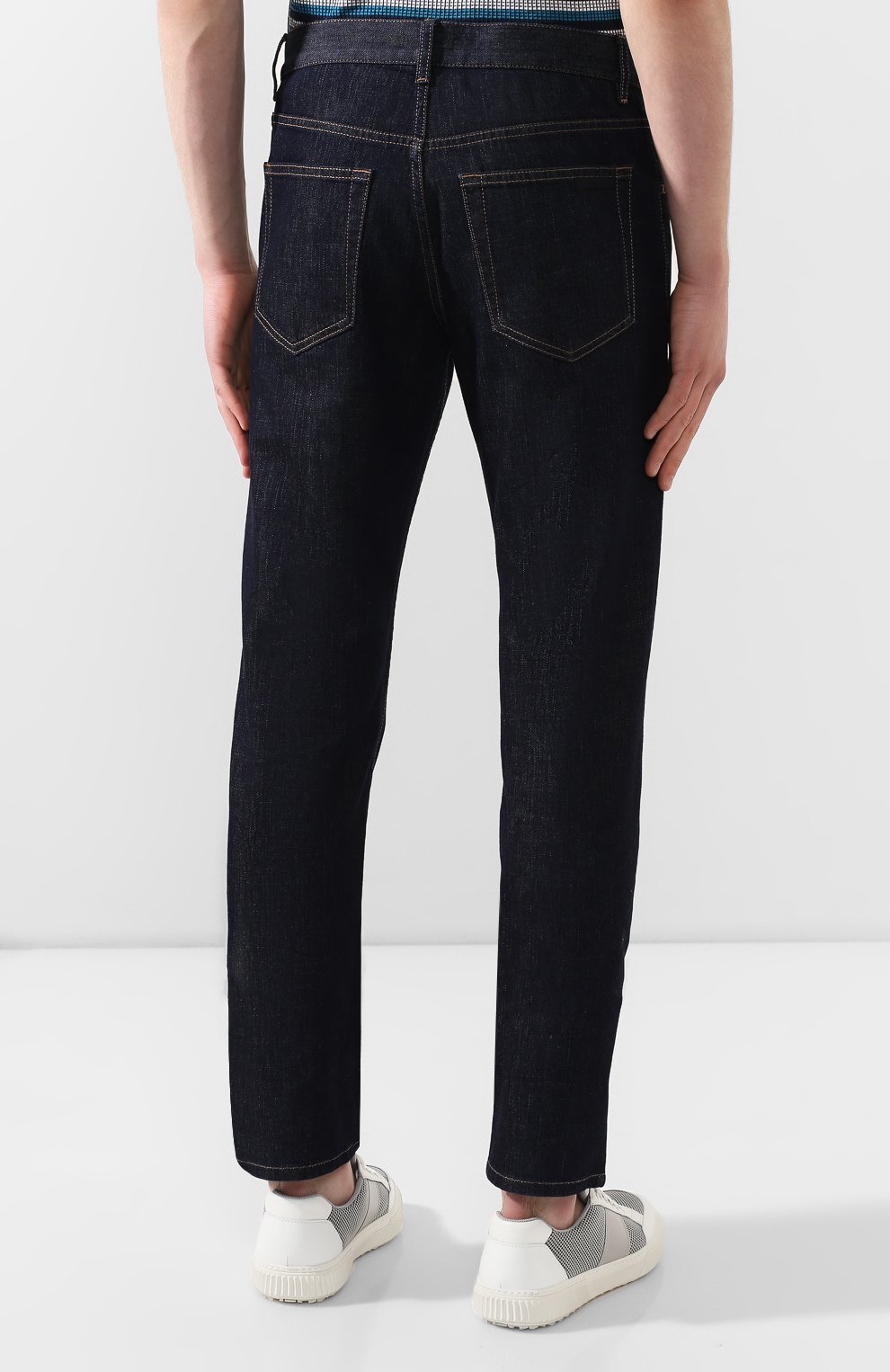 Джинсы PRADA синего цвета по цене 85000 руб., арт. GEP178-1P8Q-F0008-192, фото 4 Джинсы PRADA, арт. GEP178-1P8Q-F0008-192, фото 4