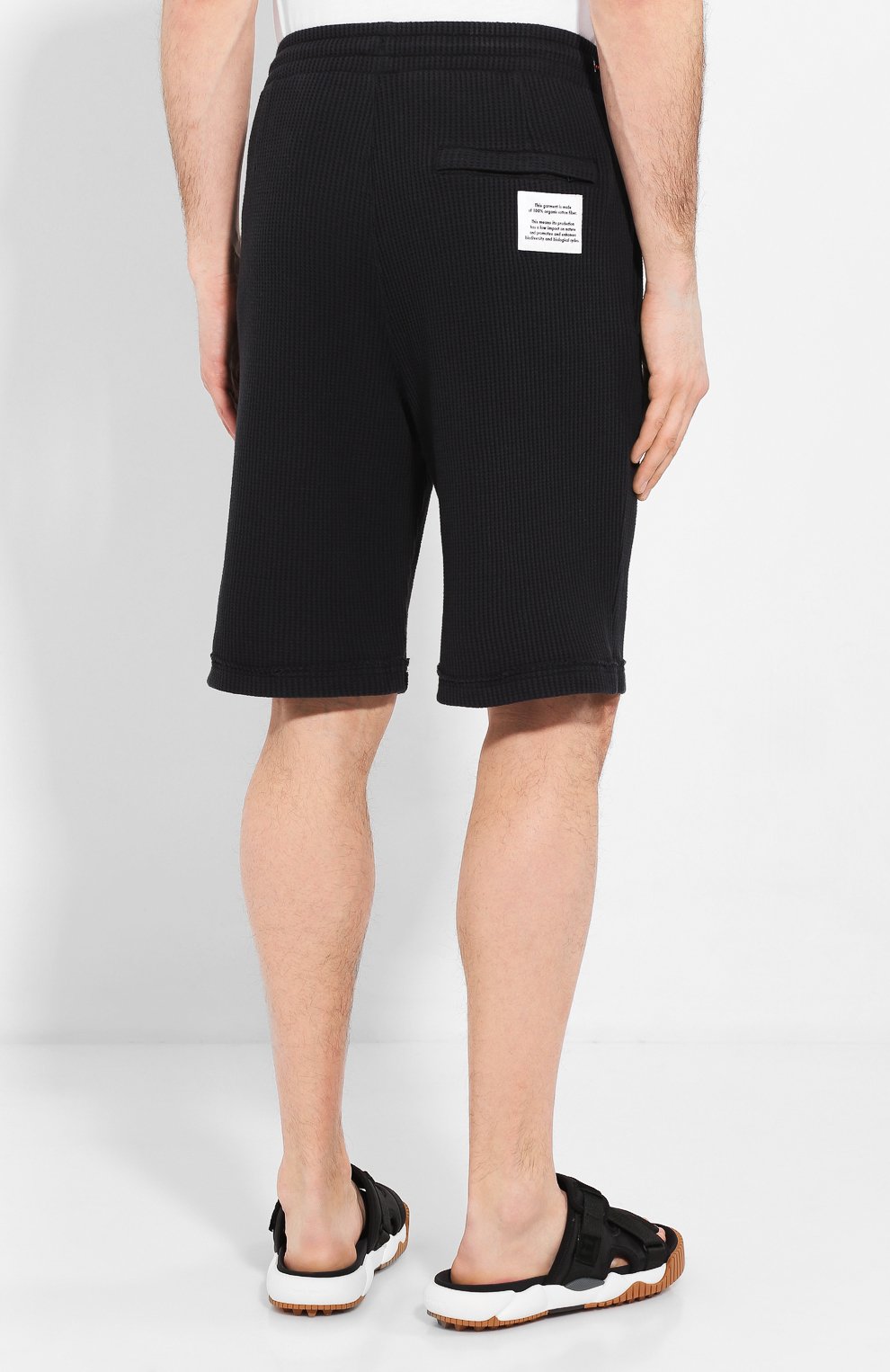 Хлопковые шорты HERON PRESTON черного цвета по цене 21950 руб., арт. HMCI004S208970131001, фото 4 Хлопковые шорты HERON PRESTON, арт. HMCI004S208970131001, фото 4