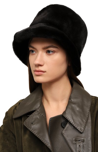 Панама из меха норки VICTORIA KUSENKOVA черного цвета по цене 89980 руб., арт. 152800002054, фото 2 Панама из меха норки VICTORIA KUSENKOVA, арт. 152800002054, фото 2