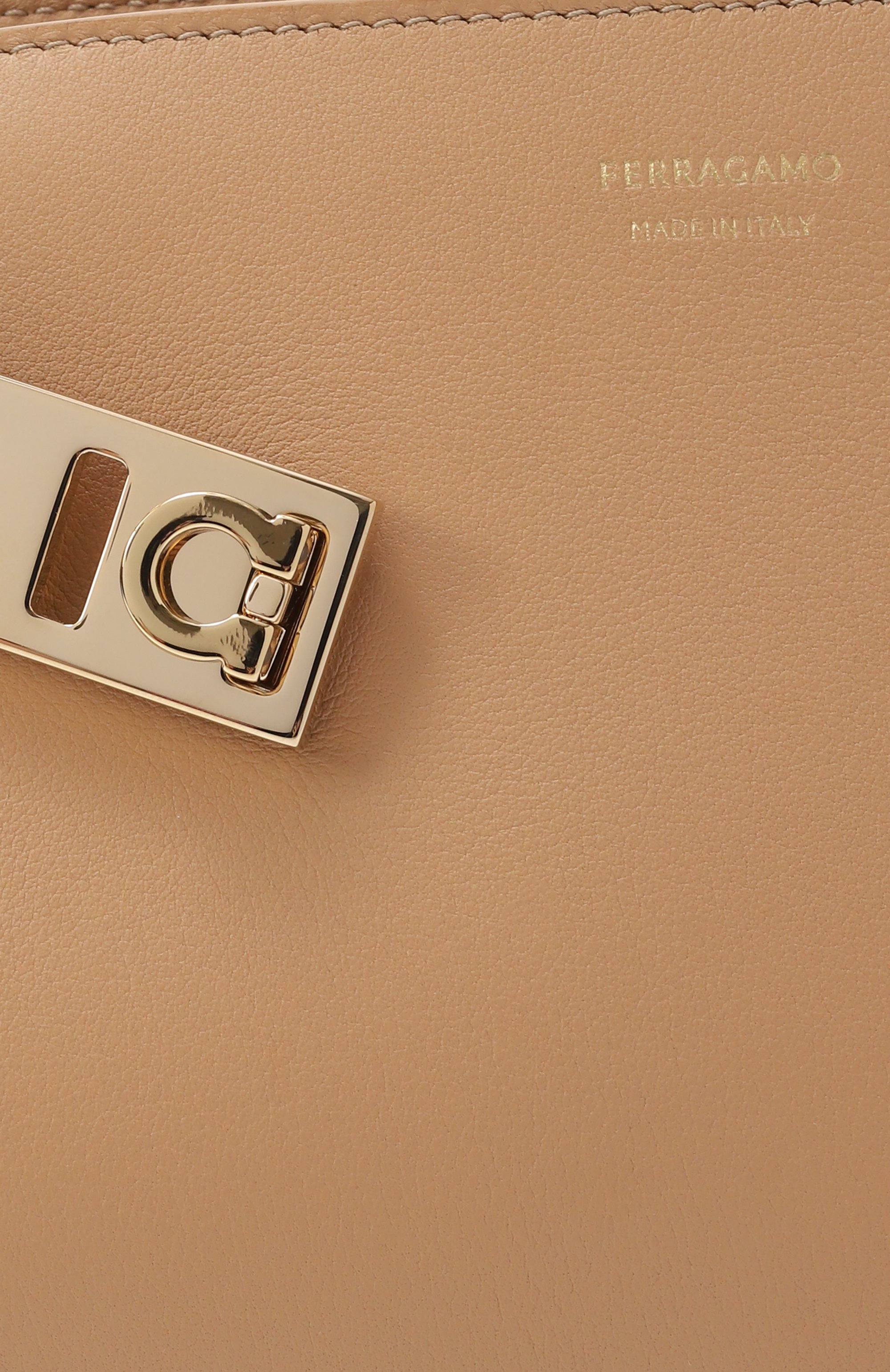 Сумка hug mini FERRAGAMO, арт. 218964/774623, фото 3