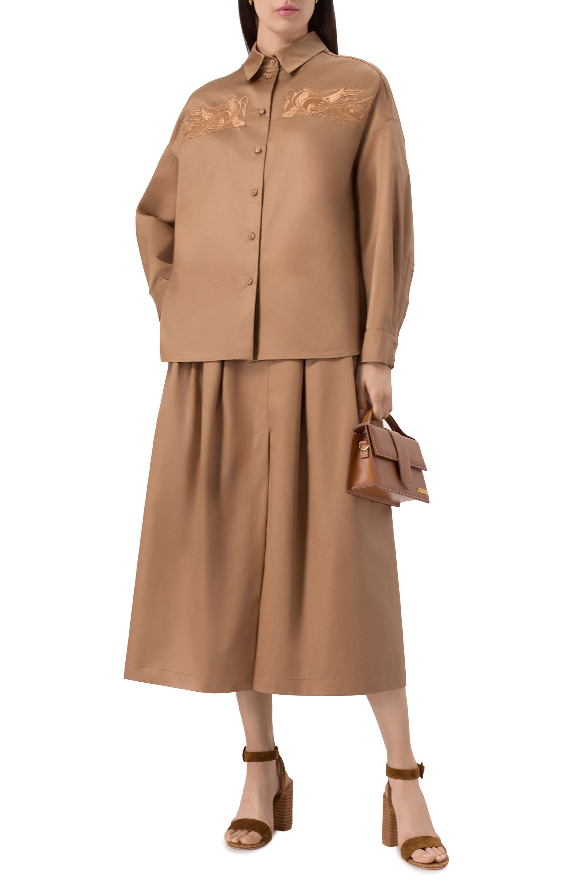 Хлопковая рубашка AKHMADULLINA коричневого цвета по цене 129900 руб., арт. 1125.2BL325/C612, фото 2 Хлопковая рубашка AKHMADULLINA, арт. 1125.2BL325/C612, фото 2