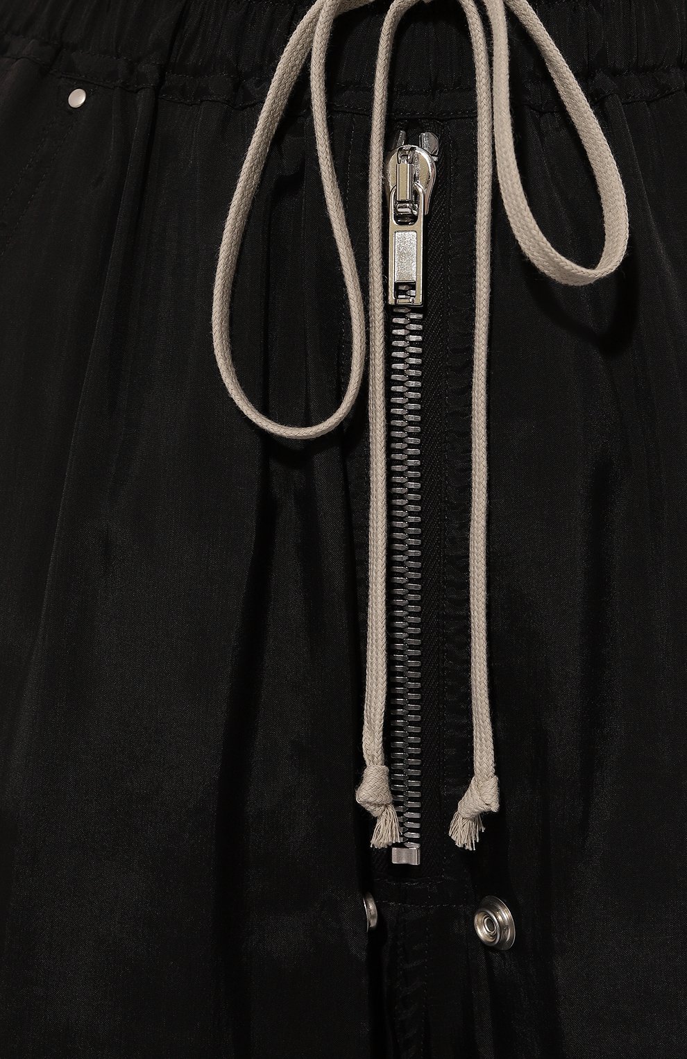 Брюки RICK OWENS черного цвета по цене 75250 руб., арт. RP01D2361, фото 5 Брюки RICK OWENS, арт. RP01D2361, фото 5