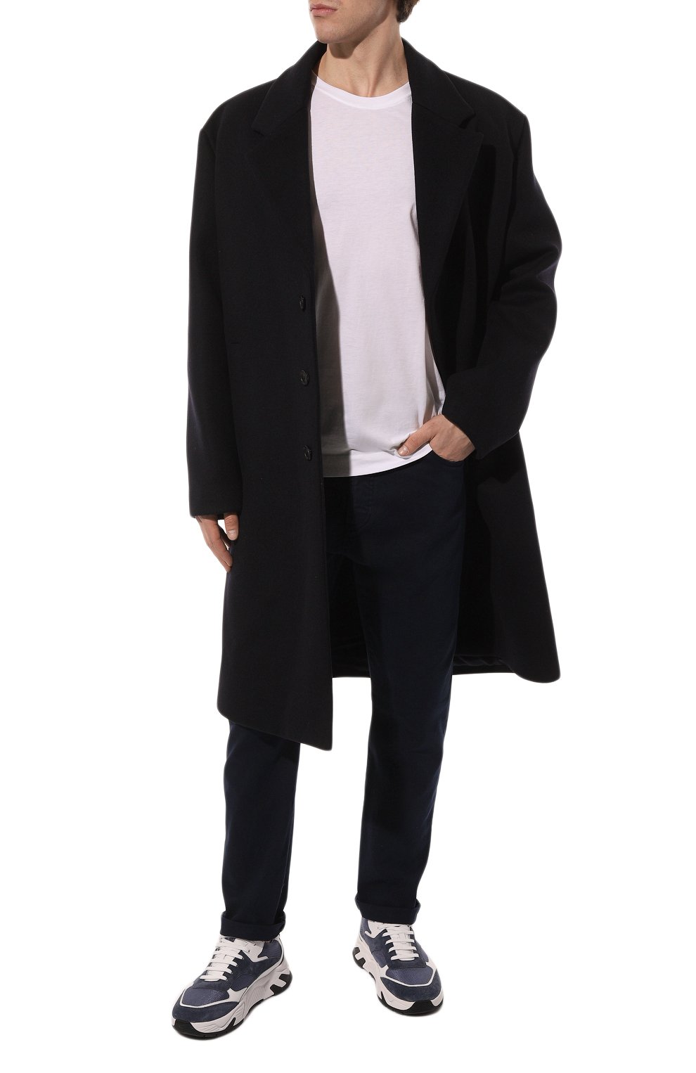 Джинсы leisure fit BRUNELLO CUCINELLI темно-синего цвета по цене 105500 руб., арт. M277PX1290, фото 2 Джинсы leisure fit BRUNELLO CUCINELLI, арт. M277PX1290, фото 2