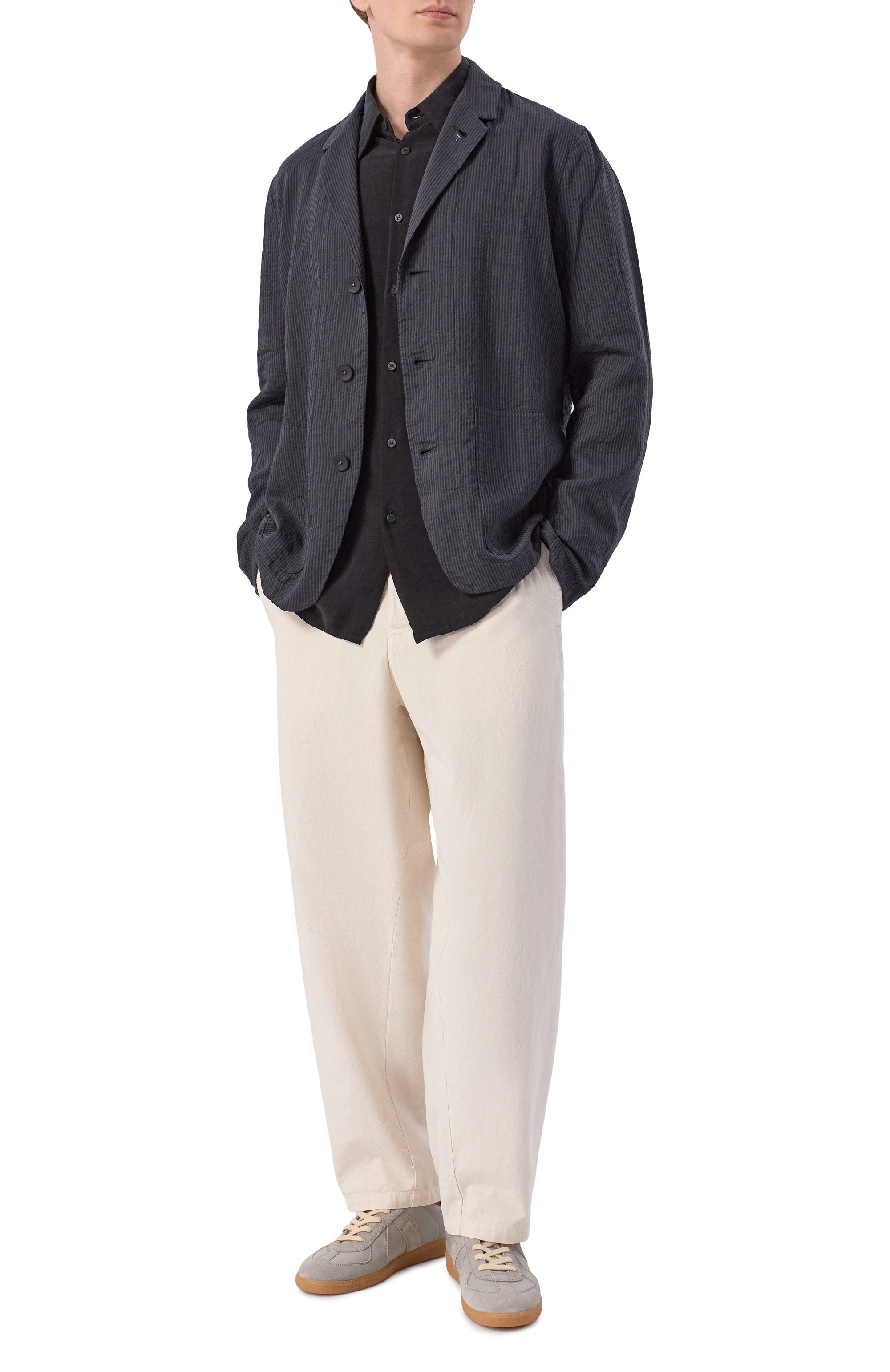 Рубашка NEVER ENOUGH черного цвета по цене 44100 руб., арт. 2B6M075-148/MSL019 NP W121, фото 2 Рубашка NEVER ENOUGH, арт. 2B6M075-148/MSL019 NP W121, фото 2