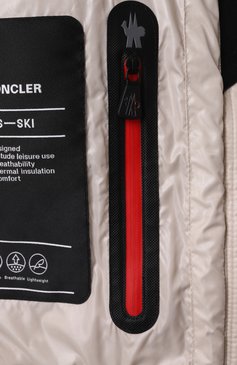 Женский пуховик stowe MONCLER GRENOBLE кремового цвета, арт. 1A000-45-597TP | Фото 7 (Длина (верхняя одежда): Короткие; Материал подклада: Синтетический материал; Рукава: Длинные; Стили: Кэжуэл; Кросс-КТ: �Пуховик; Материал внешний: Синтетический материал)