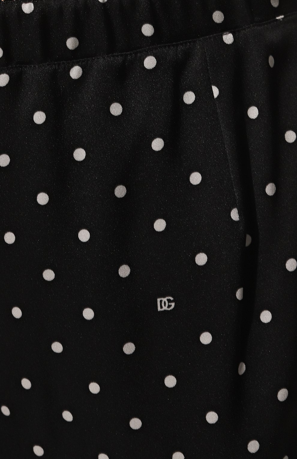 Шорты из шелка и хлопка DOLCE & GABBANA черного цвета по цене 51150 руб., арт. 03C43T/0N00R, фото 5 Шорты из шелка и хлопка DOLCE & GABBANA, арт. 03C43T/0N00R, фото 5