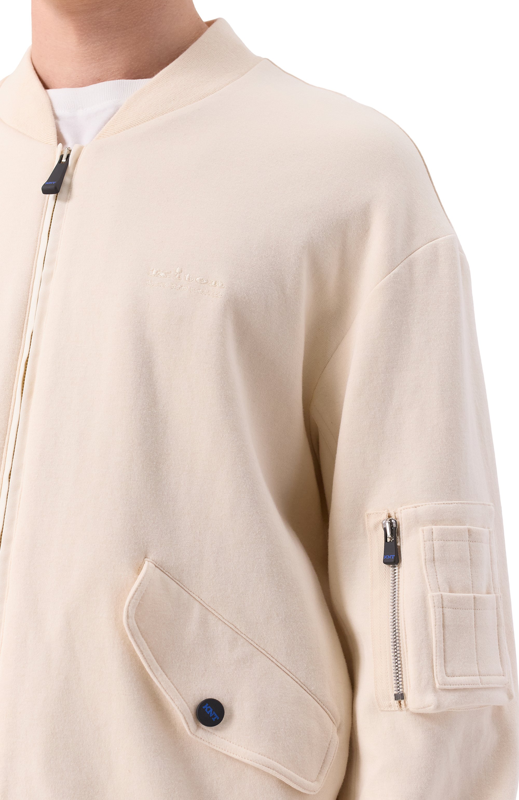 Бомбер из хлопка и шелка KITON кремового цвета по цене 246000 руб., арт. UMM062608, фото 5 Бомбер из хлопка и шелка KITON, арт. UMM062608, фото 5