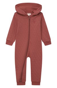 Темно-розовый