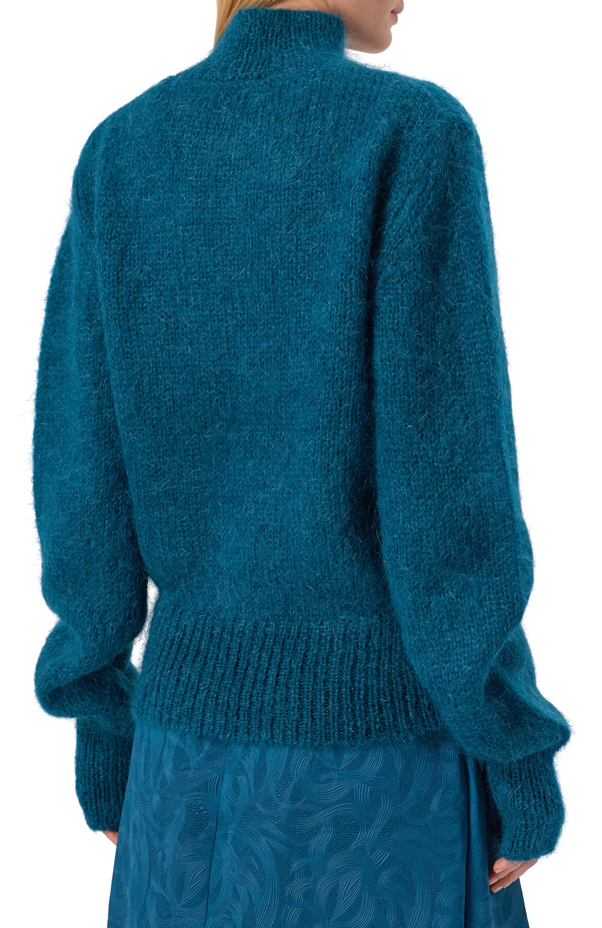 Шерстяной свитер DRIES VAN NOTEN бирюзового цвета по цене 86500 руб., арт. 252-011249-2733, фото 4 Шерстяной свитер DRIES VAN NOTEN, арт. 252-011249-2733, фото 4