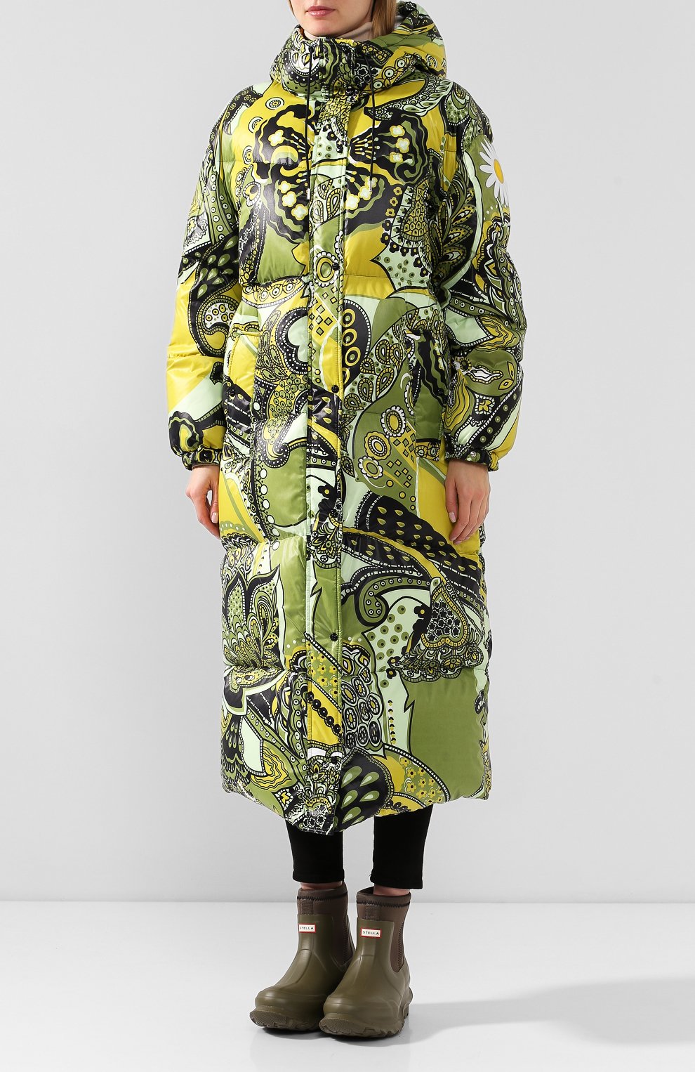 Пуховик 0 moncler richard quinn MONCLER GENIUS зеленого цвета по цене 170000 руб., арт. E2-09F-49309-00-539RF, фото 3 Пуховик 0 moncler richard quinn MONCLER GENIUS, арт. E2-09F-49309-00-539RF, фото 3