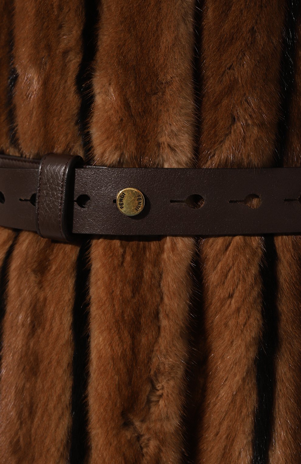 Шуба из норки FENDI коричневого цвета по цене 4415000 руб., арт. FNF81F A5NH, фото 5 Шуба из норки FENDI, арт. FNF81F A5NH, фото 5