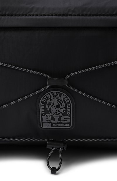 Сумка ormond PARAJUMPERS черного цвета по цене 29950 руб., арт. 26WMPABABA03, фото 5 Сумка ormond PARAJUMPERS, арт. 26WMPABABA03, фото 5