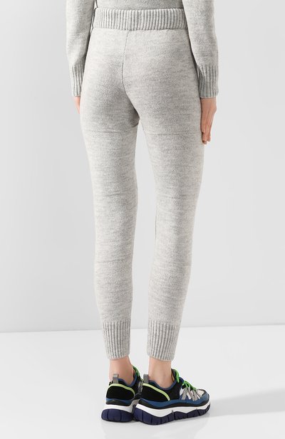 Костюм SEVEN LAB серого цвета по цене 24780 руб., арт. KN SS19-3 white grey, фото 5 Костюм SEVEN LAB, арт. KN SS19-3 white grey, фото 5