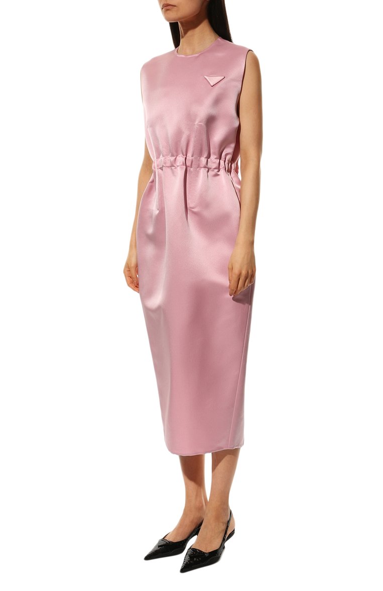 Женское шелковое платье PRADA розового цвета, арт. P3H21K-393-F0442-221 | Фото 3 (Длина Ж (юбки, платья, шорты): Миди; Материал внешний: Шелк; Женское Кросс-КТ: Платье-одежда; Случай: Коктейльный; Стили: Романтичный; Нос: Не проставлено; Региональные ограничения белый список (Axapta Mercury): Не проставлено; Рукава: Без рукавов)