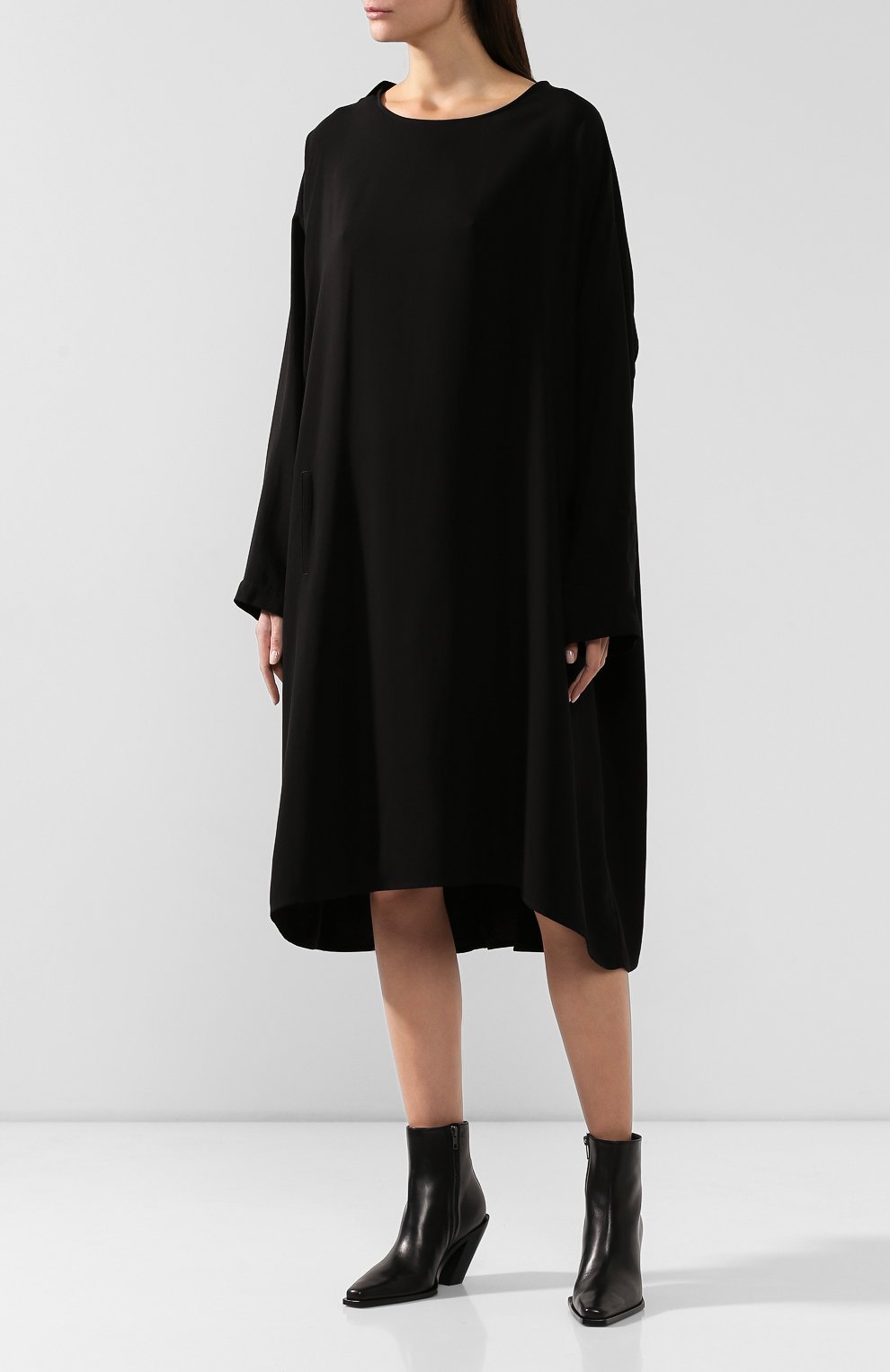 Платье из вискозы YOHJI YAMAMOTO черного цвета по цене 59300 руб., арт. YC-D32-201, фото 3 Платье из вискозы YOHJI YAMAMOTO, арт. YC-D32-201, фото 3