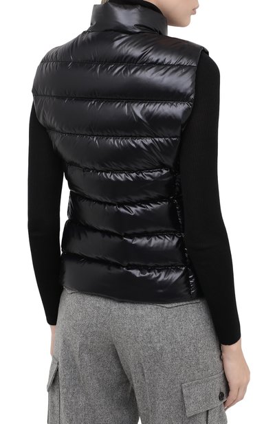 Пуховый жилет MONCLER черного цвета по цене 69950 руб., арт. F2-093-1A525-00-68950, фото 4 Пуховый жилет MONCLER, арт. F2-093-1A525-00-68950, фото 4
