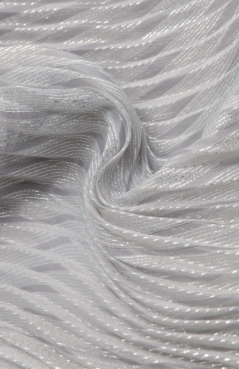 Женский шарф EMPORIO ARMANI светло-серого цвета, арт. 635201/4R301 | Фото 3 (Материал: Текстиль, Синтетический материал; Материал сплава: Проставлено; Нос: Не проставлено)