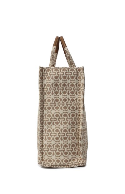 Сумка-тоут never without COCCINELLE светло-бежевого цвета по цене 32000 руб., арт. E1 MBD 18 01 01, фото 4 Сумка-тоут never without COCCINELLE, арт. E1 MBD 18 01 01, фото 4