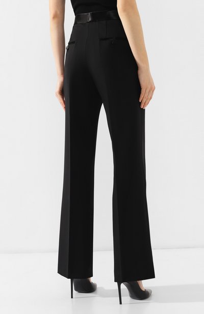 Брюки со стрелками HELMUT LANG черного цвета по цене 55150 руб., арт. I09HW205, фото 4 Брюки со стрелками HELMUT LANG, арт. I09HW205, фото 4