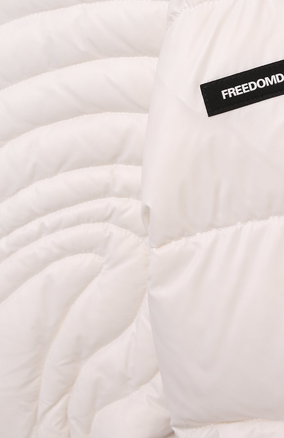 Пуховый комбинезон FREEDOMDAY молочного цвета по цене 46900 руб., арт. IFRJG6860AH751-RD, фото 3 Пуховый комбинезон FREEDOMDAY, арт. IFRJG6860AH751-RD, фото 3