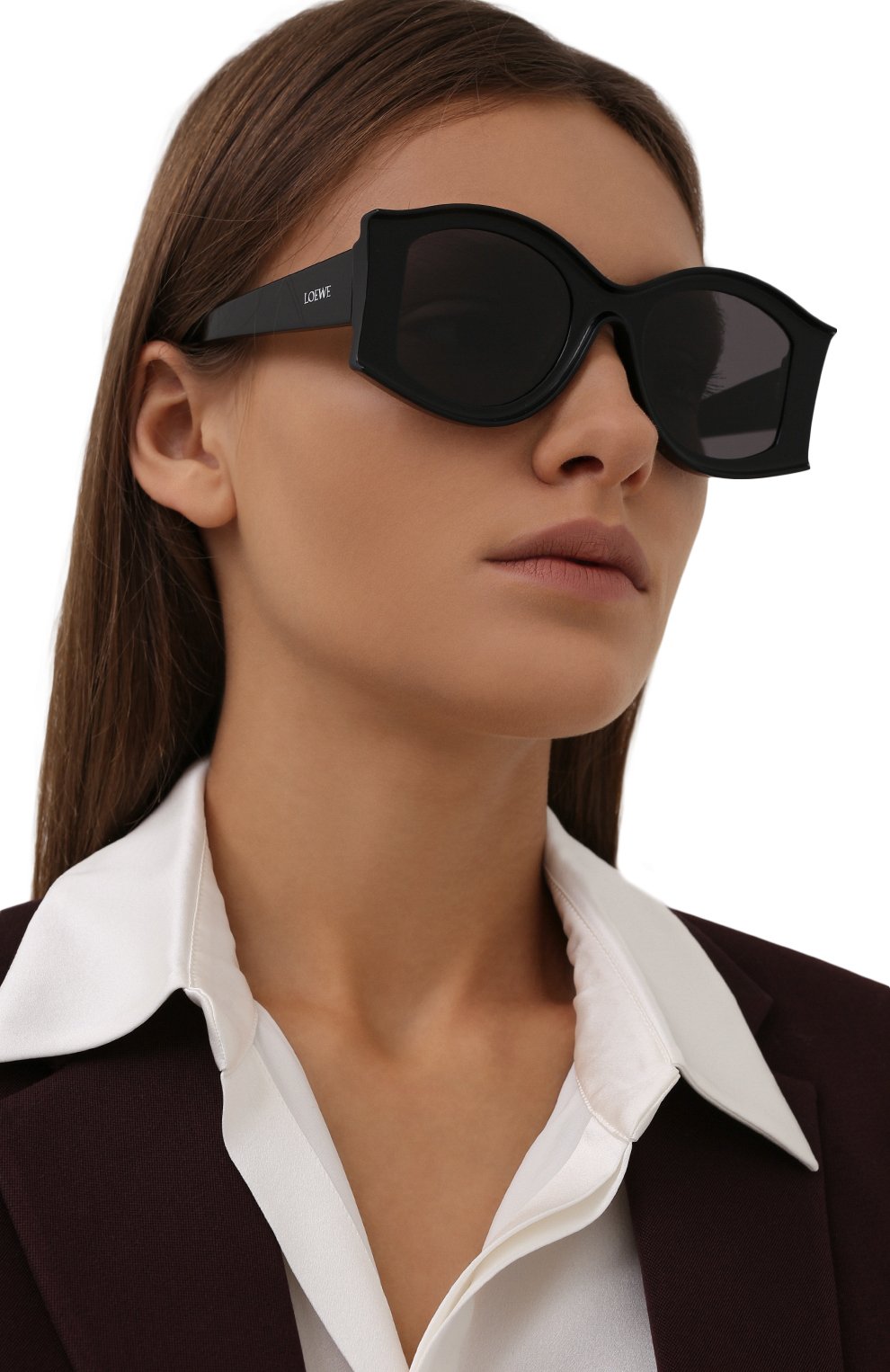 Солнцезащитные очки loewe x paula's ibiza LOEWE черного цвета по цене 31300 руб., арт. LW40047U, фото 2 Солнцезащитные очки loewe x paula's ibiza LOEWE, арт. LW40047U, фото 2