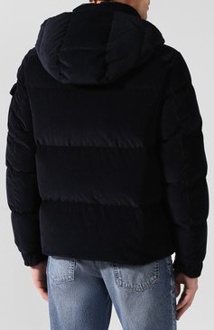 Мужская вельветовый пуховик 2 moncler 1952 x valextra frares MONCLER GENIUS темно-синего цвета, арт. E2-091-40824-05-549H4 | Фото 4 (Материал внешний: Хлопок; Материал подклада: Синтетический материал; Материал утеплителя: Пух и перо; Мужское Кросс-КТ: Пуховик-верхняя одежда, Верхняя одежда, пуховик-короткий; Длина (верхняя одежда): Короткие; Рукава: Длинные; Кросс-КТ: Пуховик, Куртка; Драгоценные камни: Проставлено; Материал сплава: Проставлено; Стили: Кэжуэл)