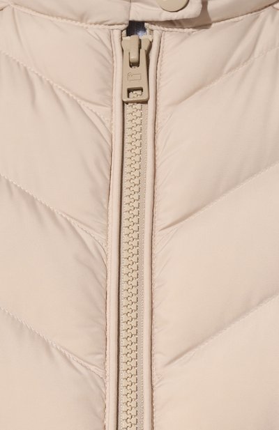 Пуховая куртка WOOLRICH бежевого цвета по цене 49800 руб., арт. CFWW0U0776FR/UT2635, фото 5 Пуховая куртка WOOLRICH, арт. CFWW0U0776FR/UT2635, фото 5